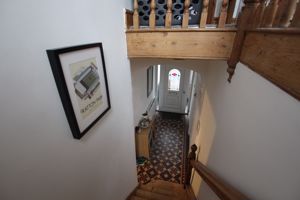 Staircase/landing- click for photo gallery
